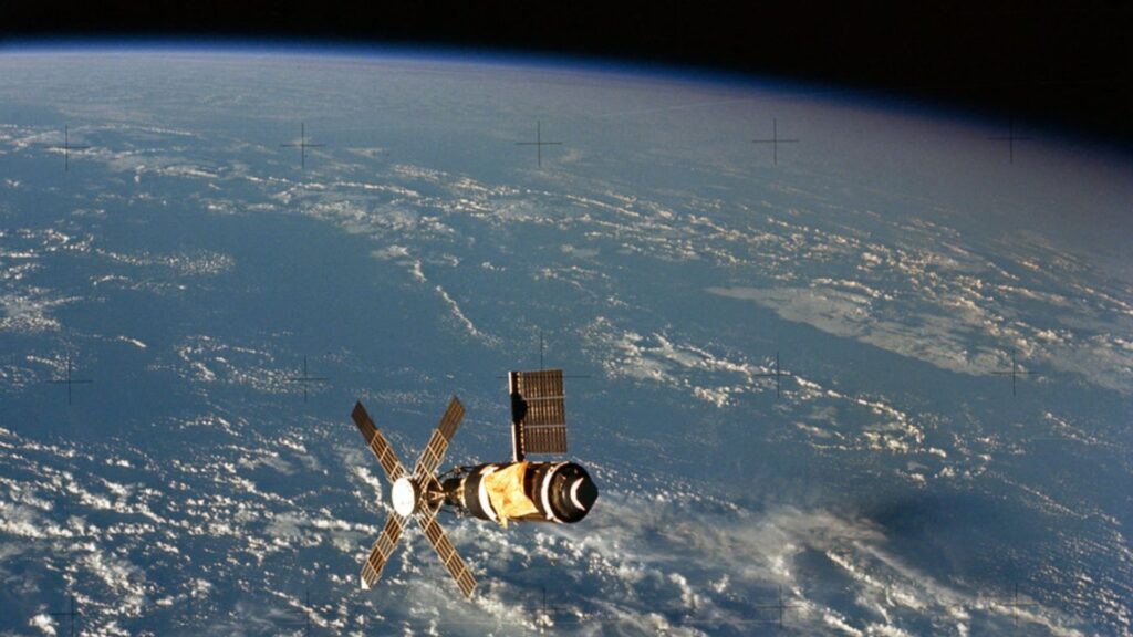 Há 52 anos a NASA lançou sua primeira estação espacial 3 Há 52 anos a NASA lançou sua primeira estação espacial