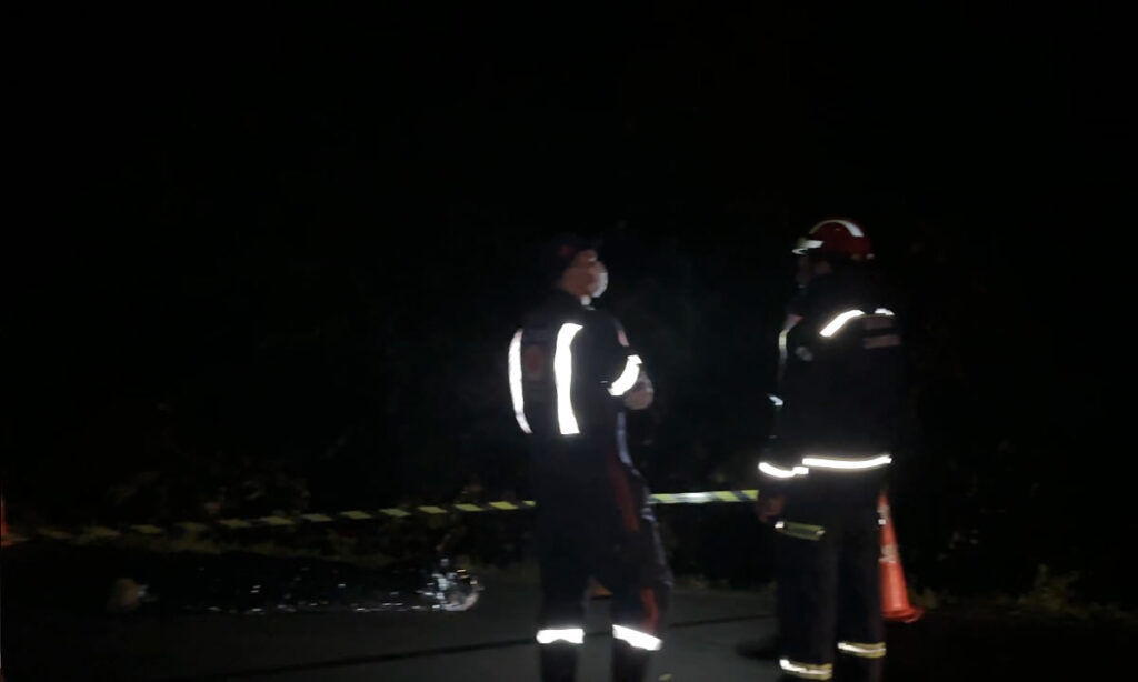 Homem morre atropelado na BR 163, em Santo Antonio do Sudoeste 2 O homem de entre 40 e 50 anos caminhava as margens da via nas proximidades da Linha São Francisco, quando foi atropelado