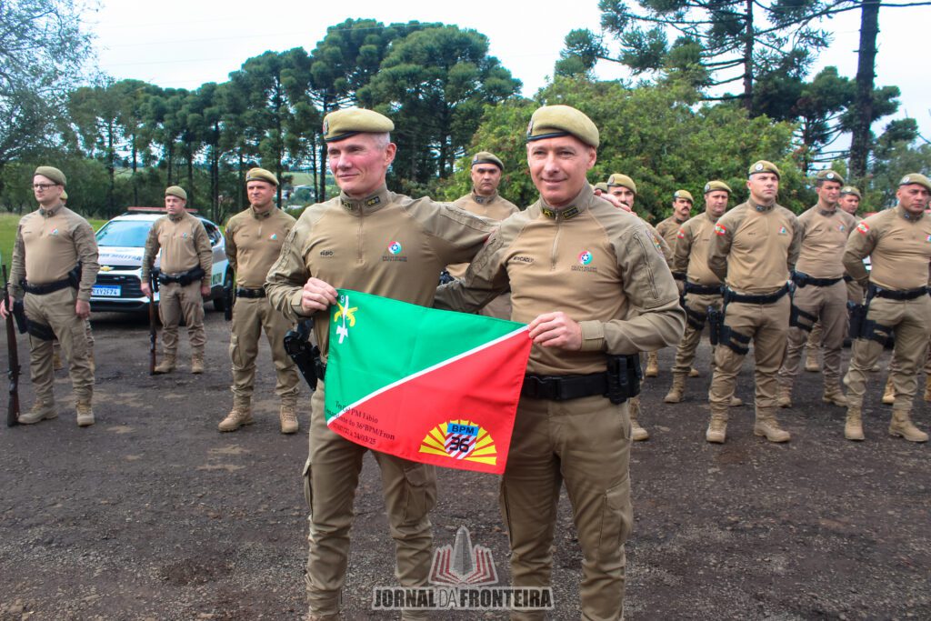 36º Batalhão da Polícia Militar celebra 3 anos com solenidade e homenagens em Dionísio Cerqueira 7 O 36º Batalhão da Polícia Militar de Dionísio Cerqueira foi implantado em 03 de junho de 2022. O evento marcou um momento especial de celebração