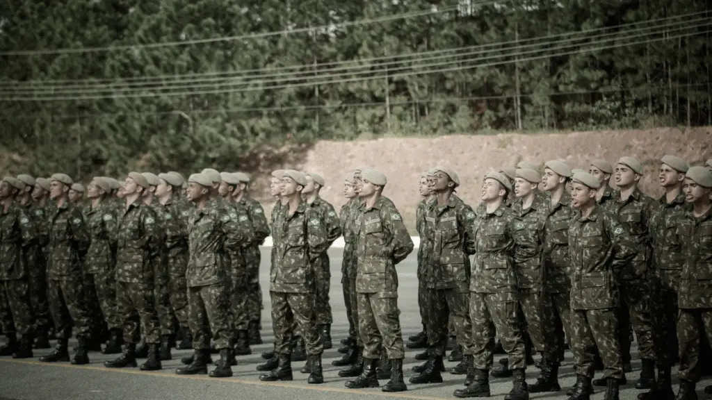 Alistamento Militar Brasileiro: Regras, prazos e consequências legais 4 crys 20 3