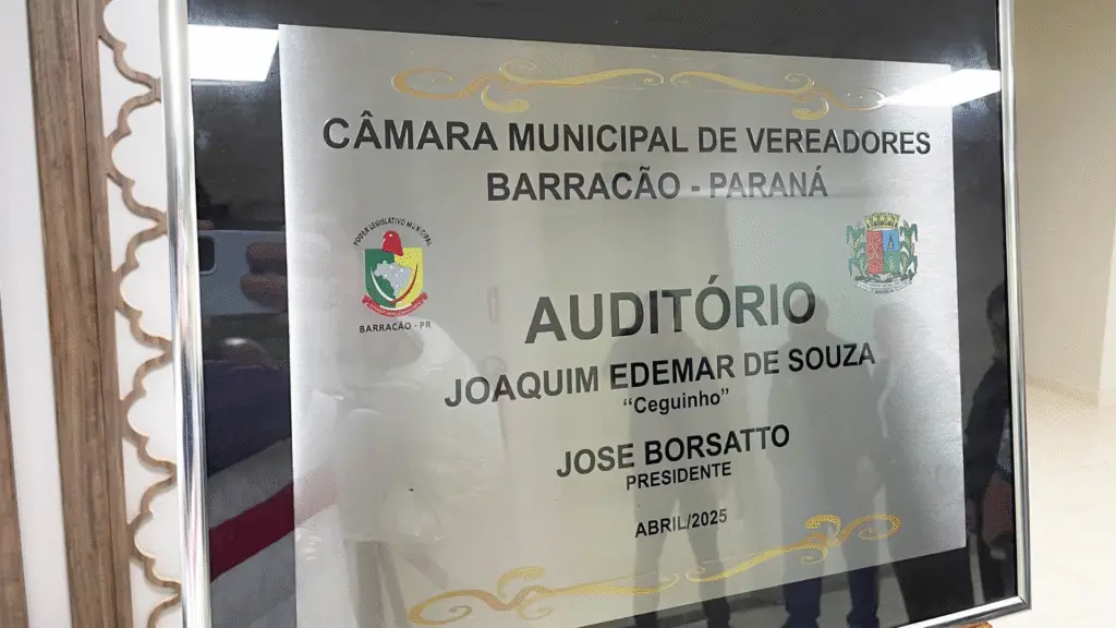Câmara de Vereadores homenageia Joaquim Edemar de Souza com nomeação do auditório 4 crys 38 1