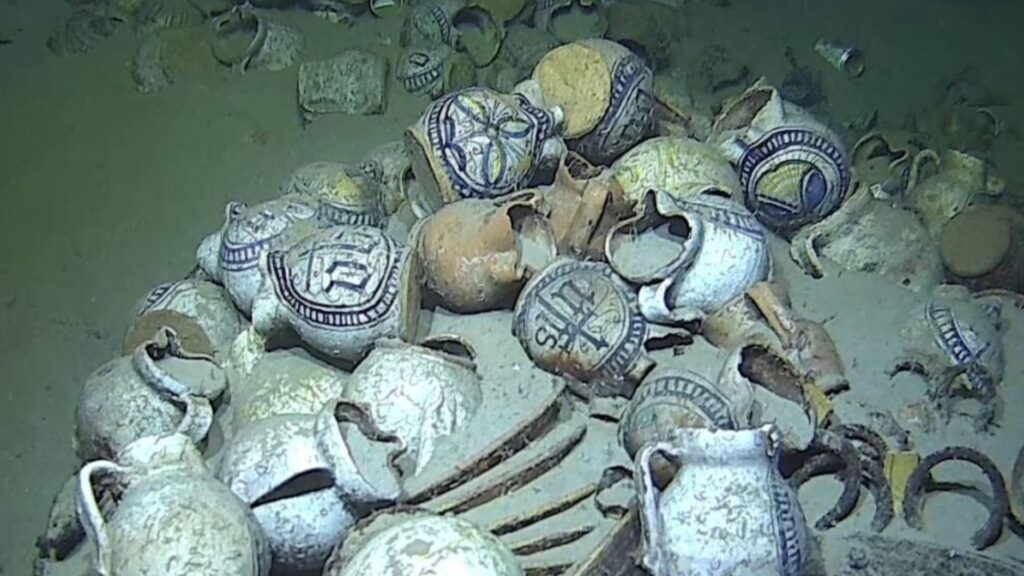 Navio mercante do século XVI é encontrado intacto a 2.400 metros de profundidade 2 Navio mercante do século XVI é encontrado intacto a 2.400 metros de profundidade