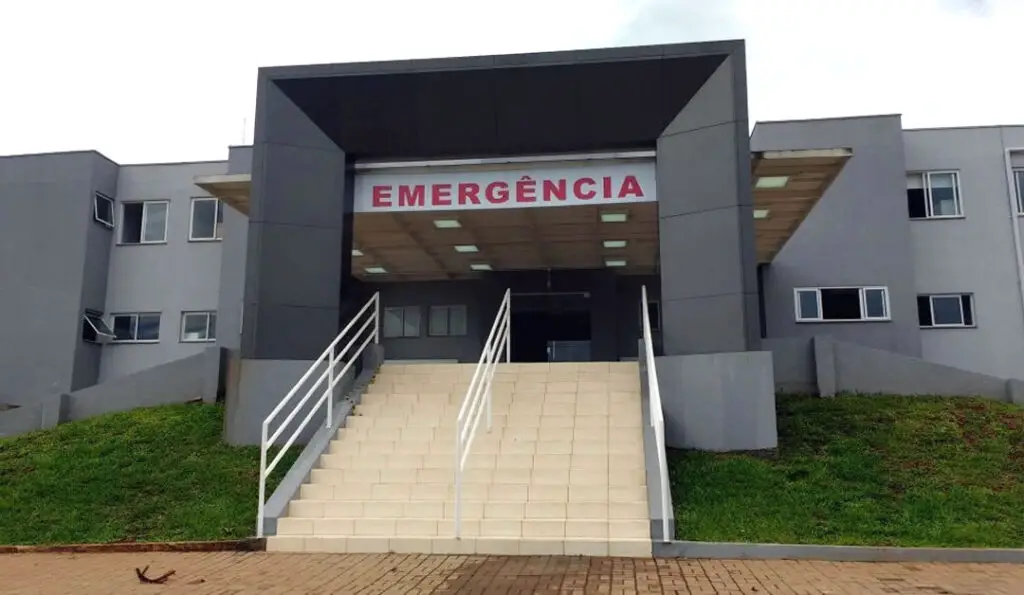 Bebê de 2 meses morre em Dionísio Cerqueira com suspeita de meningococcemia 2 A morte de um bebê de dois meses está sob investigação e autoridades reforçam a importância da vacinação e medidas de prevenção contra a doença
