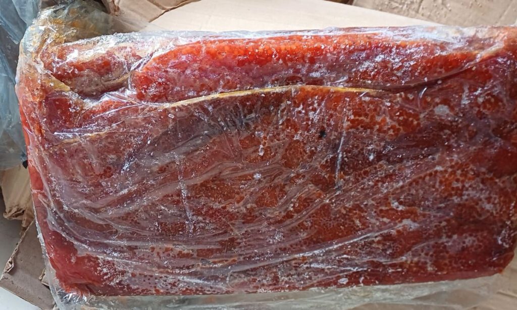 2,5 toneladas de pescado com indícios de contrabando são apreendidas pela PRF 4 A carga com cera de 2,5 toneladas de pescados teria saído de São Miguel do Oeste e seria levada para São Paulo