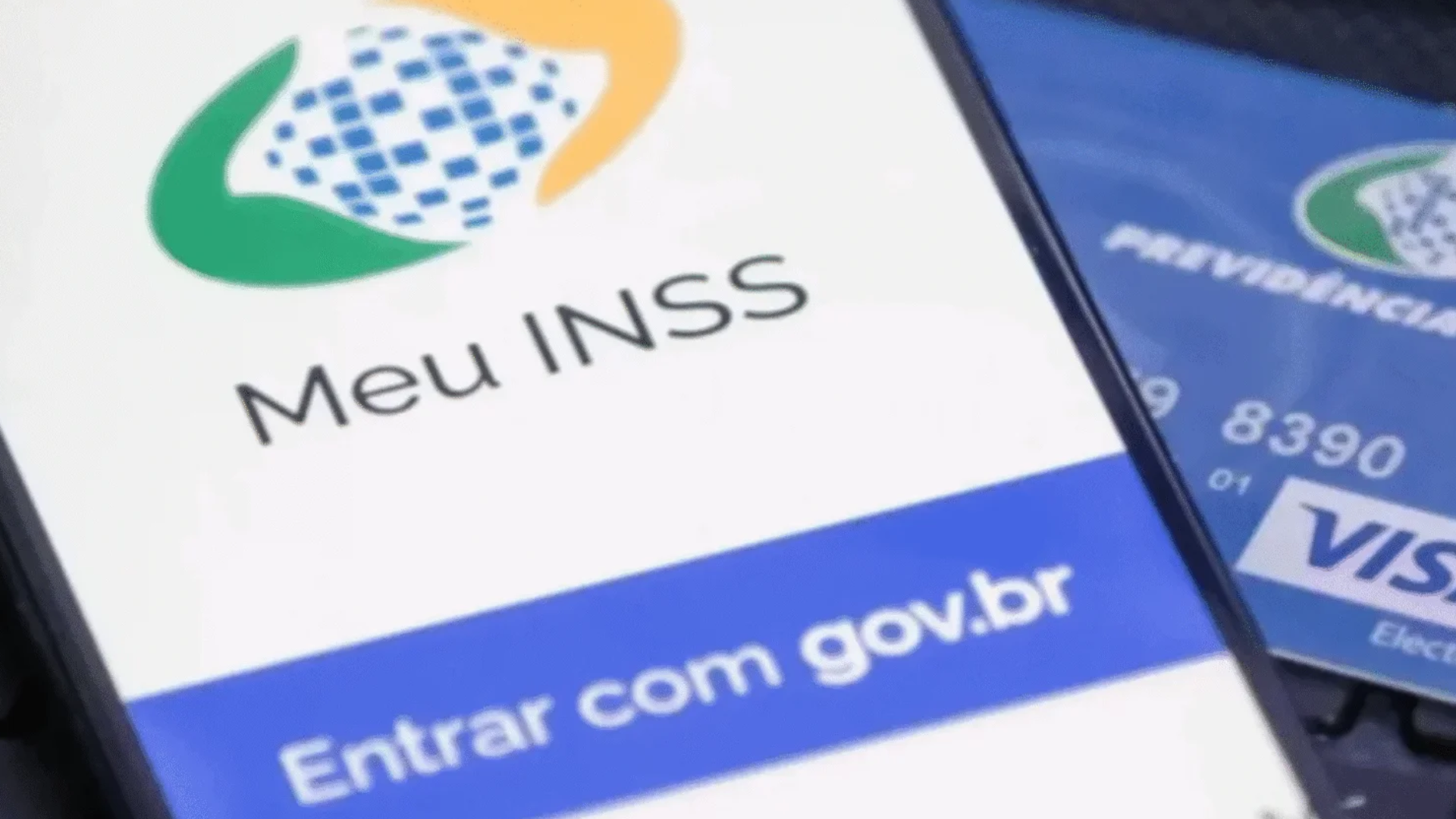 Aposentados e pensionistas do INSS já podem aderir ao acordo para receber valores descontados indevidamente entre 2020 e 2025, sem ação judicial.