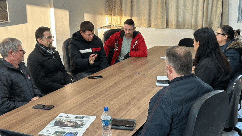 Reunião define os últimos detalhes para a 3ª edição da FECEG 3 crys 18