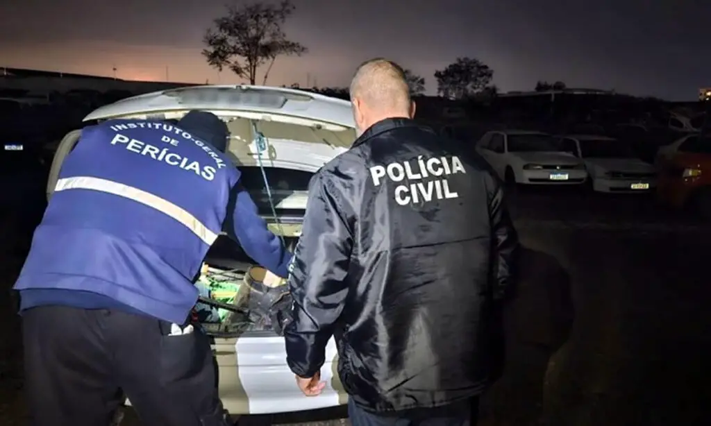 Pai de Santo confessa ter matado mãe, bebê e adolescente no RS 2 Kauany tinha 18 anos e foi morta com o filho de 2 meses; pai de santo e esposa confessaram o crime brutal em Esteio, no Rio Grande do Sul
