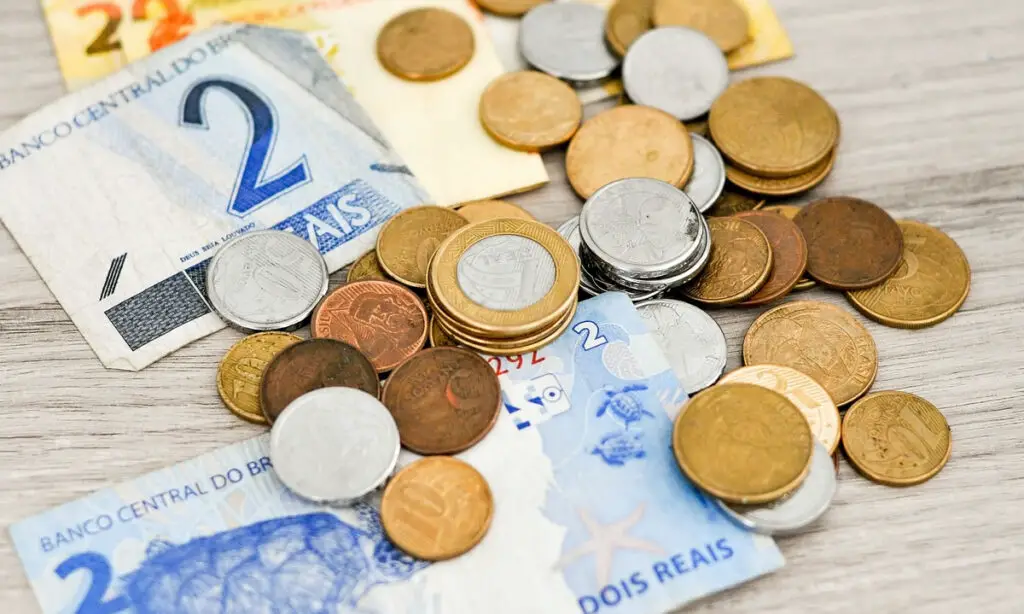 Seu Pix pode ter vazado? Veja como saber se está entre os 11 milhões afetados 3 Falha em sistema do Judiciário expôs dados bancários de mais de 11 milhões de chaves Pix; alerta foi emitido nesta quarta-feira