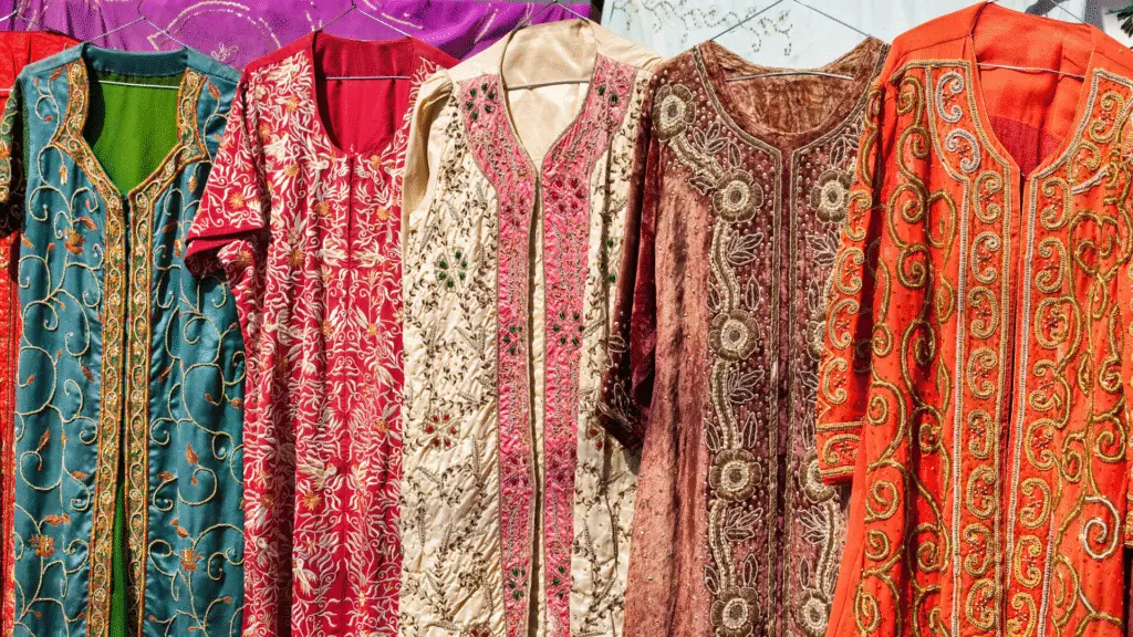 A história das roupas 2 roupas