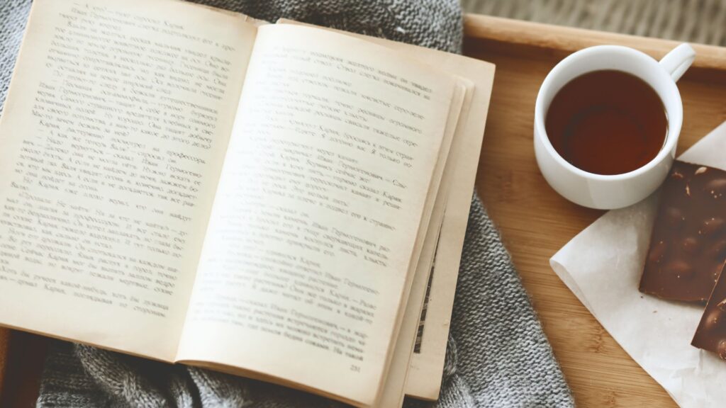 livros que te indicam com entusiasmo mas não avisam que dói tanto