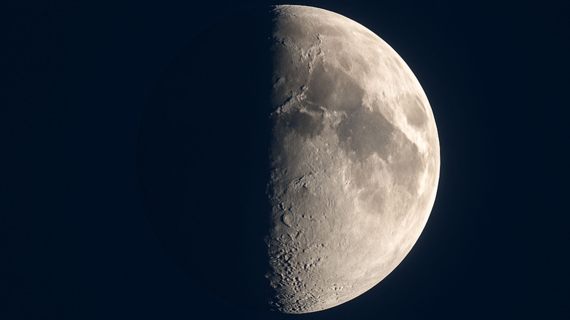 Fase da Lua hoje (03/07)