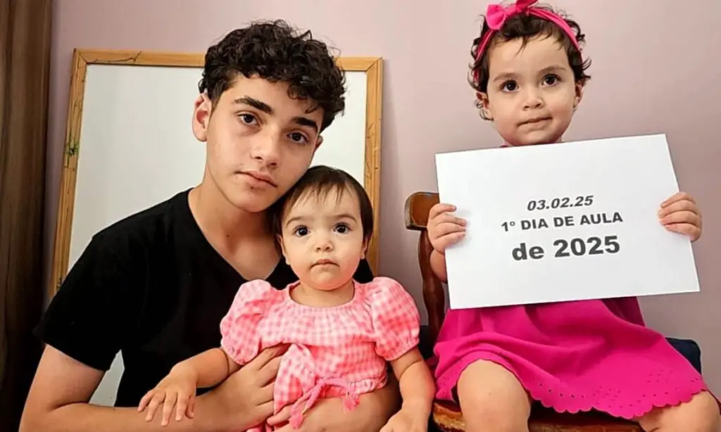 Mãe é multada em R$ 100 mil por optar pela educação domiciliar em Guarujá do Sul 5 Caso de mãe de Guarujá do Sul, levanta debate sobre os limites legais da educação domiciliar no Brasil; MPSC diz que a instituição não pode se manifestar sobre casos específicos
