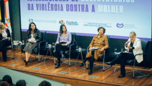 SC reúne especialistas para debater violência contra mulheres e presença feminina na política