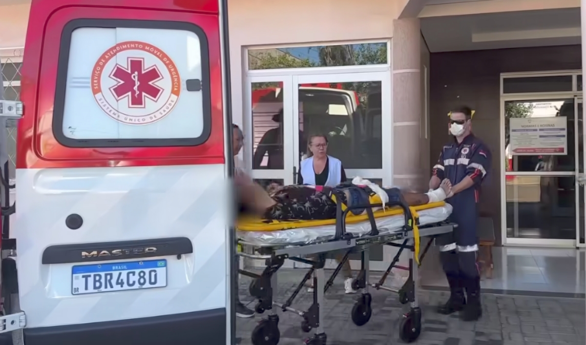 Segundo a polícia o jovem argentino tem várias passagens por crimes de furto. Ele foi atingido por disparos nas pernas