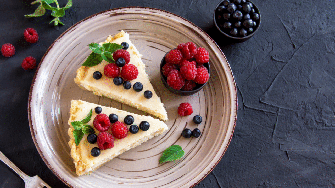Cheesecake de Frutas Vermelhas: a sobremesa que une suavidade, frescor e elegância