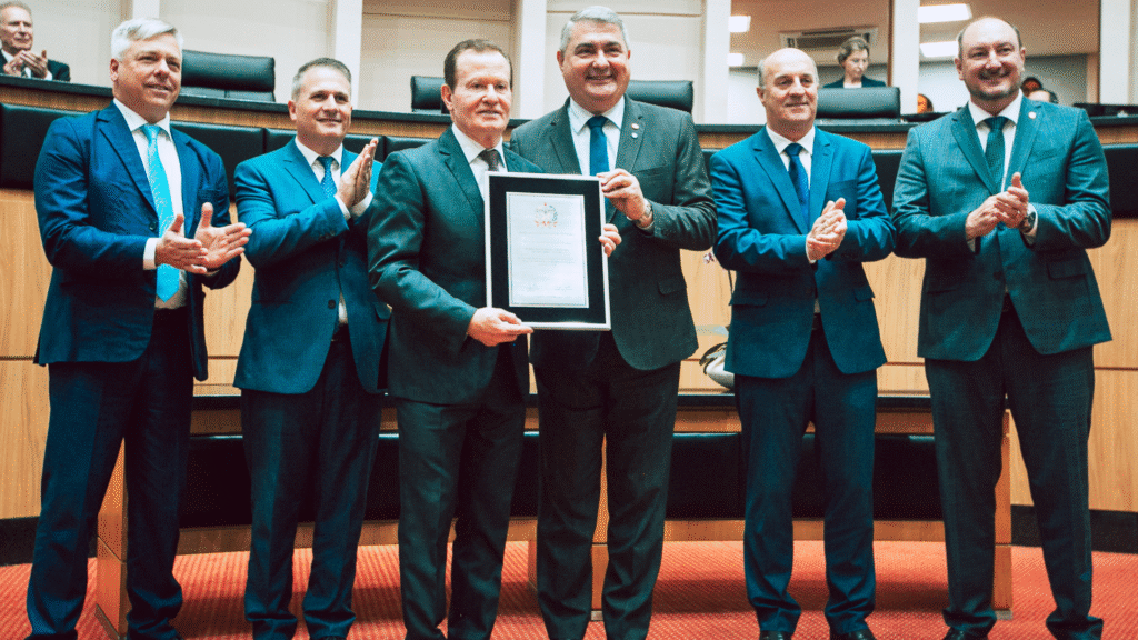 Fecoagro completa 50 anos e recebe homenagem na Assembleia Legislativa de SC