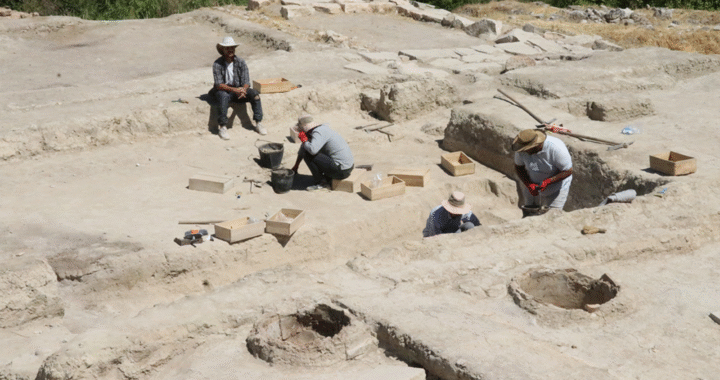Um forno de 3.000 anos foi encontrado pelos arqueólogos 14 forno