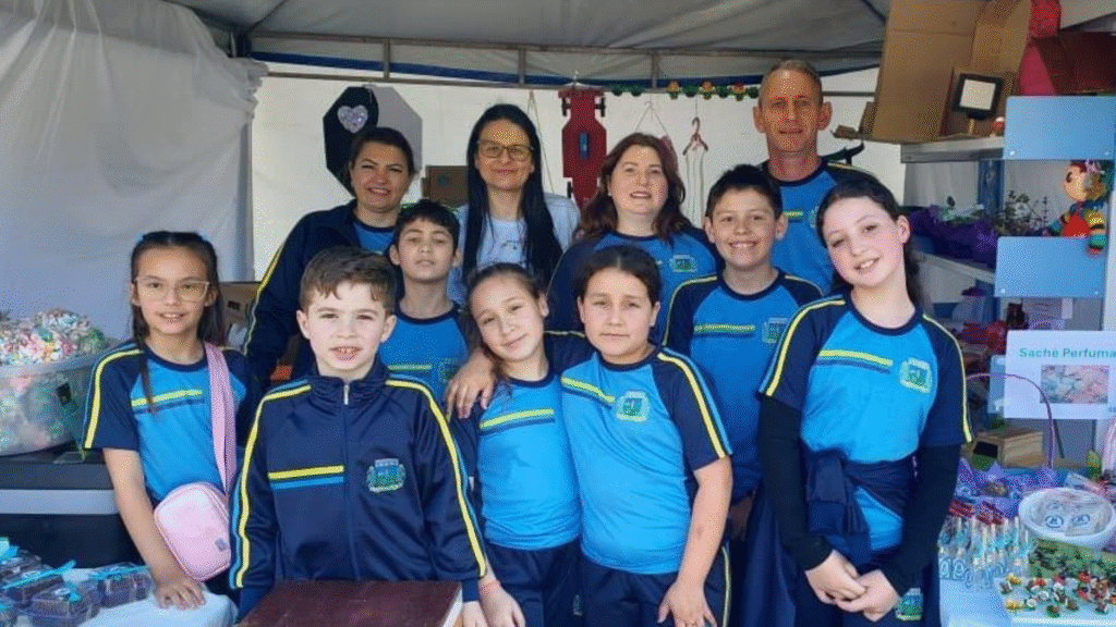 Bom Jesus do Sul participa da III Mostra Internacional de Educação Empreendedora 3 Bom Jesus do Sul participa da III Mostra Internacional de Educação Empreendedora
