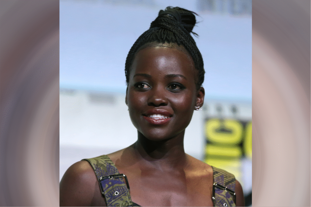 As 15 mulheres mais bonitas do mundo em 2025: uma lista que vai surpreender você 13 lupita