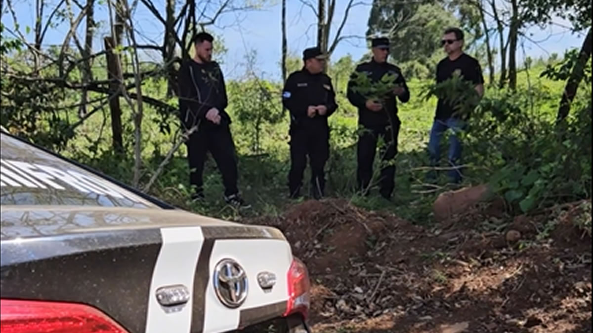 Além do barraconense outros dois homens foram presos em uma operação da Delegacia de Investigação Criminal - DIC de São Miguel do Oeste
