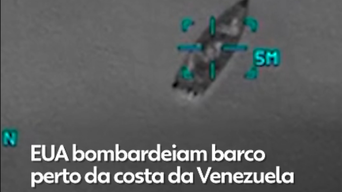 Maduro posiciona tropas e coloca armas 'nas mãos do povo' após bombardeios americanos 3 Maduro afirma estar se preparando para uma possível ofensiva do governo Trump no mar do Caribe. Segundo jornal "The Washington Post", houve movimentação de tropas perto da costa