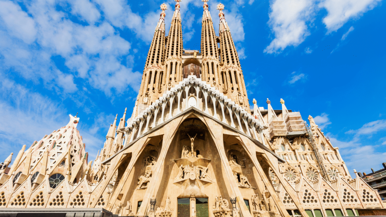 Os 10 pontos turísticos mais fotografados do mundo: lugares que encantam lentes e corações 9 Heloisa L 50