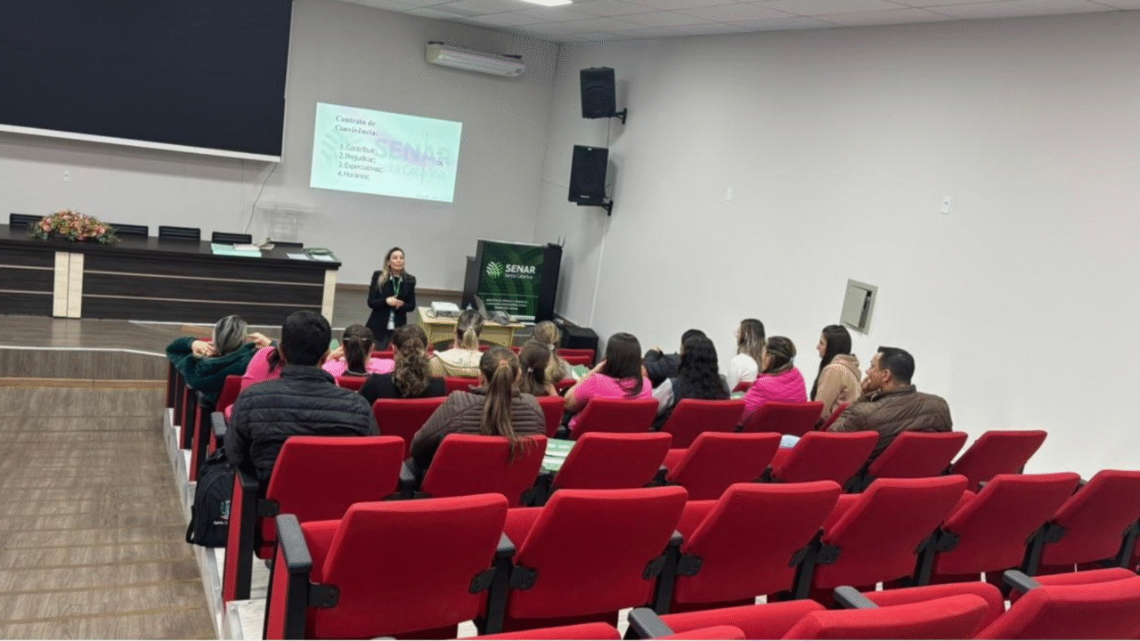 Agentes de Saúde recebem capacitação sobre prevenção de doenças crônicas 5 Agentes de Saúde recebem capacitação sobre prevenção de doenças crônicas
