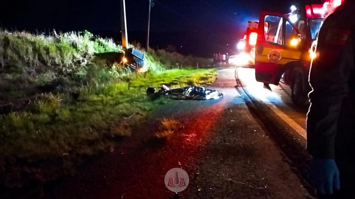 O motociclista que seria argentino estava acompanhado de uma mulher que sofreu ferimentos gravíssimos