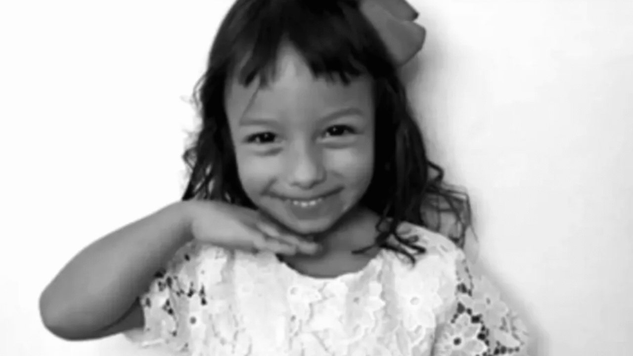 Menina de 5 anos é encontrada concretada no quintal da casa onde vivia com a mãe e o padrasto, em Itapetininga; casal confessou o crime.