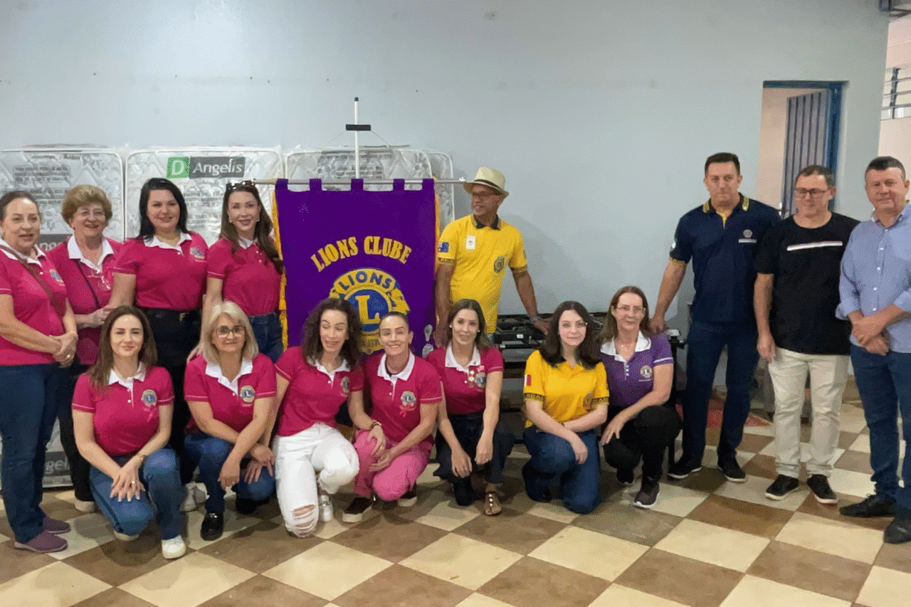 Casa de Recuperação Nova Vida recebe doações do Lions Clube Barracão Mulher 4 Ação solidária contou com apoio do Lions Clube internacional e busca fortalecer o acolhimento de pessoas em tratamento contra dependências químicas