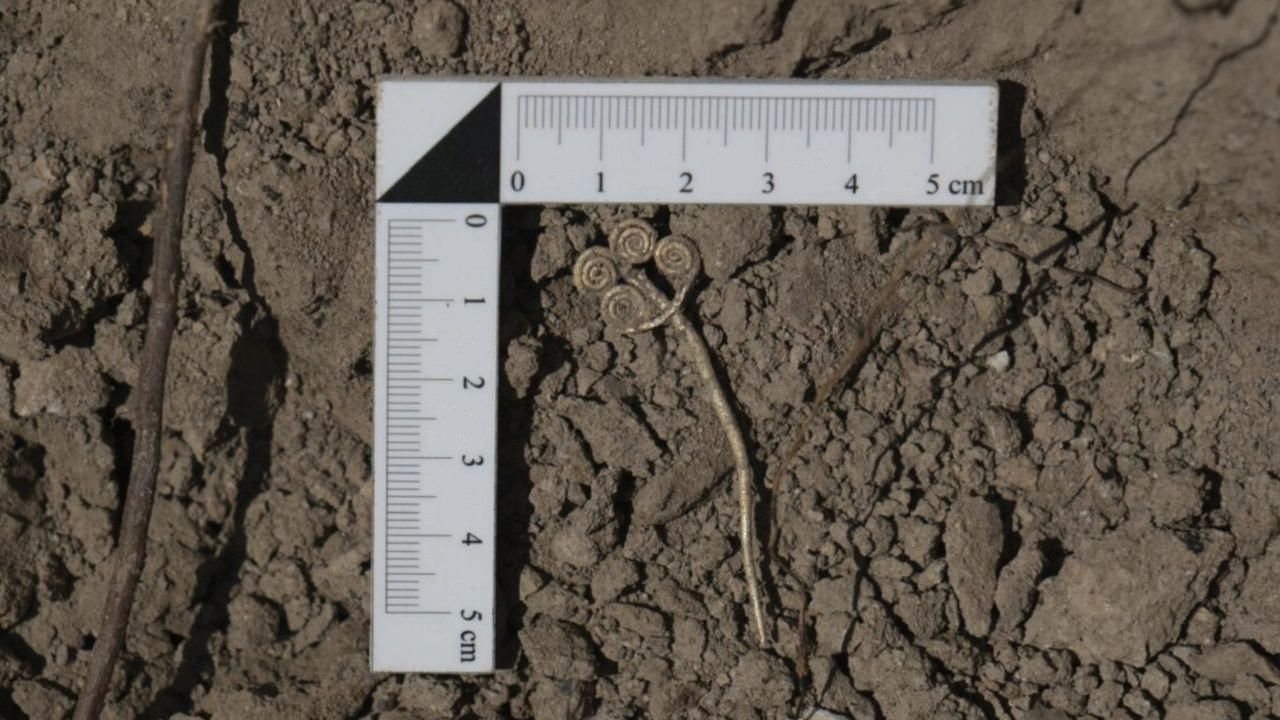 Arqueólogos descobrem tesouros de 4.500 anos em Tróia