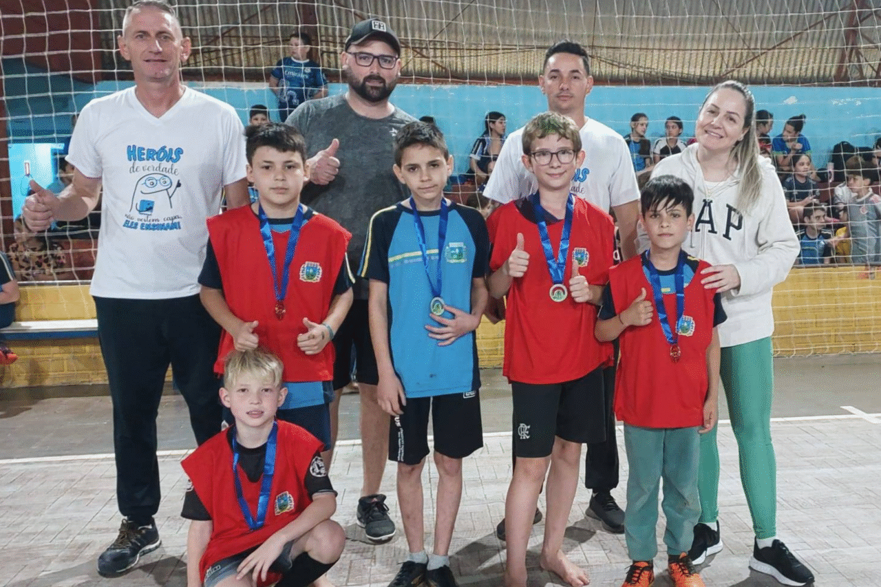 Escola Roberto Mazzocatto comemora o Dia das Crianças com torneio de futsal 4 Escola Roberto Mazzocatto comemora o Dia das Crianças com torneio de futsal