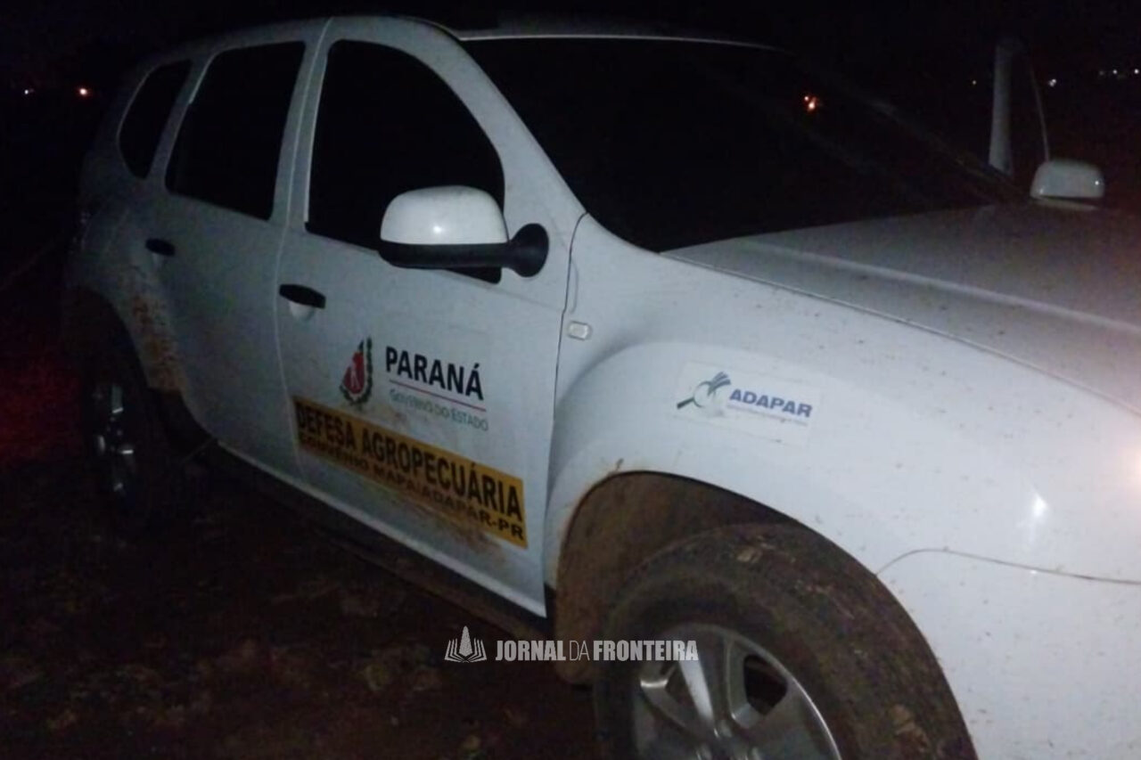 Três brasileiros e um argentino são presos suspeitos de furtar veículos na região de fronteira 5 Além da prisão dos três brasileiros e do argentino, os policiais recuperaram quatro veículos com registro de furto/roubo, em menos de 24 horas