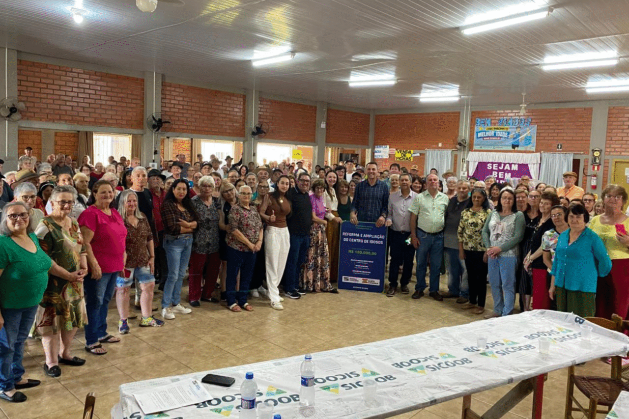 R$ 250 mil serão investidos em reforma e melhorias no Centro de Idosos 4 R$ 250 mil serão investidos em reforma e melhorias no Centro de Idosos