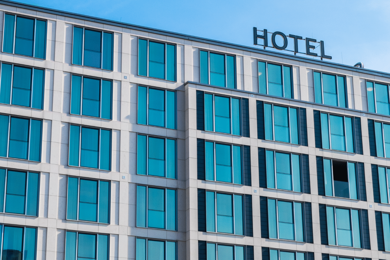 Os objetos mais esquecidos em hotéis e aeroportos — e os destinos improváveis dessas histórias 4 Heloisa L 20 2