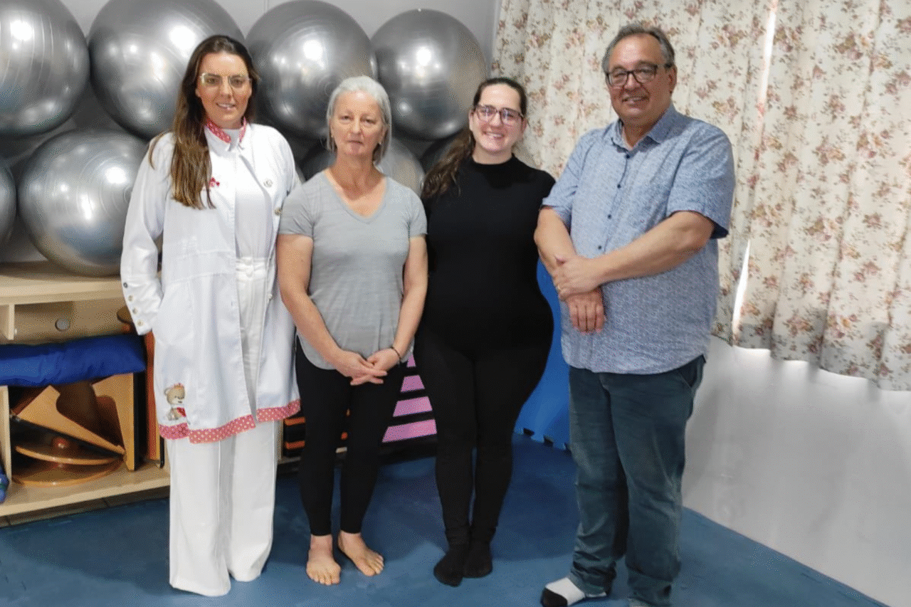 Barracão inaugura moderno espaço de fisioterapia no ESF do Copasa 3 Heloisa L 31 1