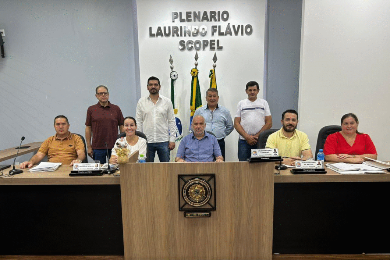 Prefeito Ricardo Ortinã tem afastamento autorizado por unanimidade na Câmara 4 Prefeito Ricardo Ortinã tem afastamento autorizado por unanimidade na Câmara