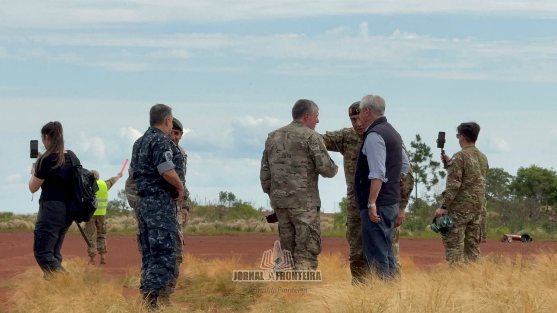 Comando das Forças Armadas Argentina está no Exército de Bernardo de Irigoyen em tratativas de operação na fronteira 4 Comando das Forças Armadas Argentina está no Exército de Bernardo de Irigoyen em tratativas de operação na fronteira