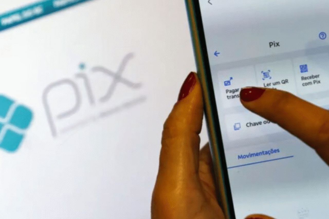 Banco Central lança MED 2.0 para ampliar rastreamento e devolução de valores em fraudes com Pix 3 Nova versão do MED permite rastrear transferências sucessivas e aumentar a devolução de valores em casos de fraude com Pix, com adoção obrigatória em 2026.