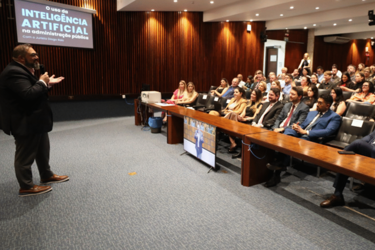 Paraná debate uso responsável da inteligência artificial no setor público 3 Assembleia do Paraná discute o papel da inteligência artificial na administração pública, com foco em ética, segurança e modernização dos serviços.