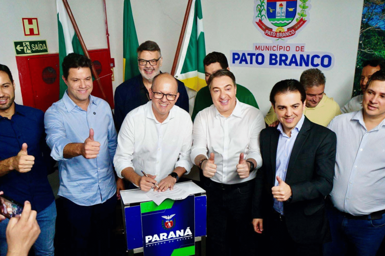 Barracão receberá R$ 4 milhões e Flor da Serra do Sul R$ 2,5 milhões em obras de recapeamento do novo pacote estadual de R$ 202 milhões.