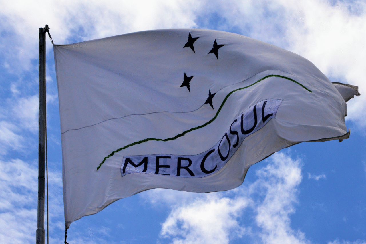 MEC estuda aplicar o Enem em países do Mercosul a partir de 2026 3 Enem pode ser expandido para países do Mercosul, segundo o MEC, que estuda aplicar o exame internacionalmente a partir de 2026