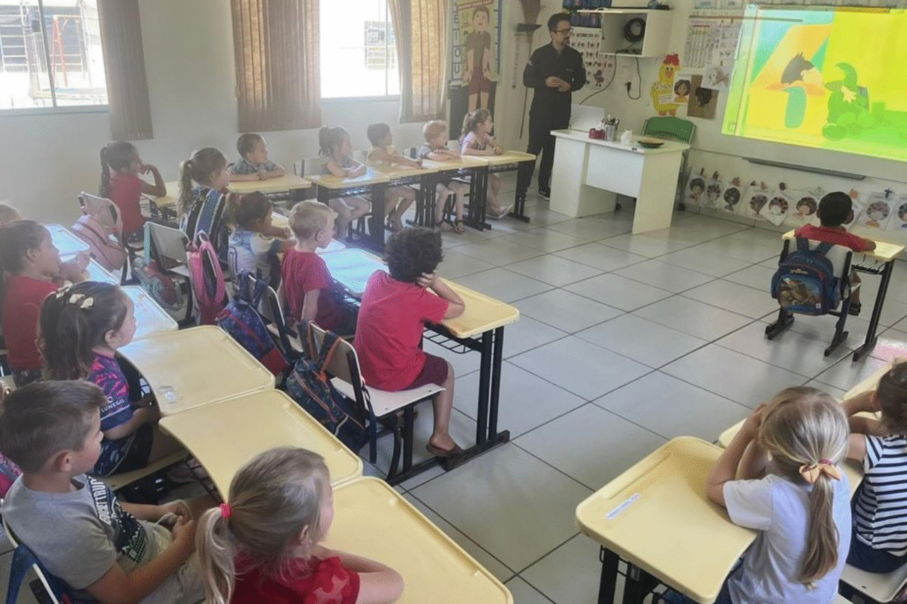 Equipe odontológica realiza ações em escolas do interior de São José do Cedro 3 crys 26 2