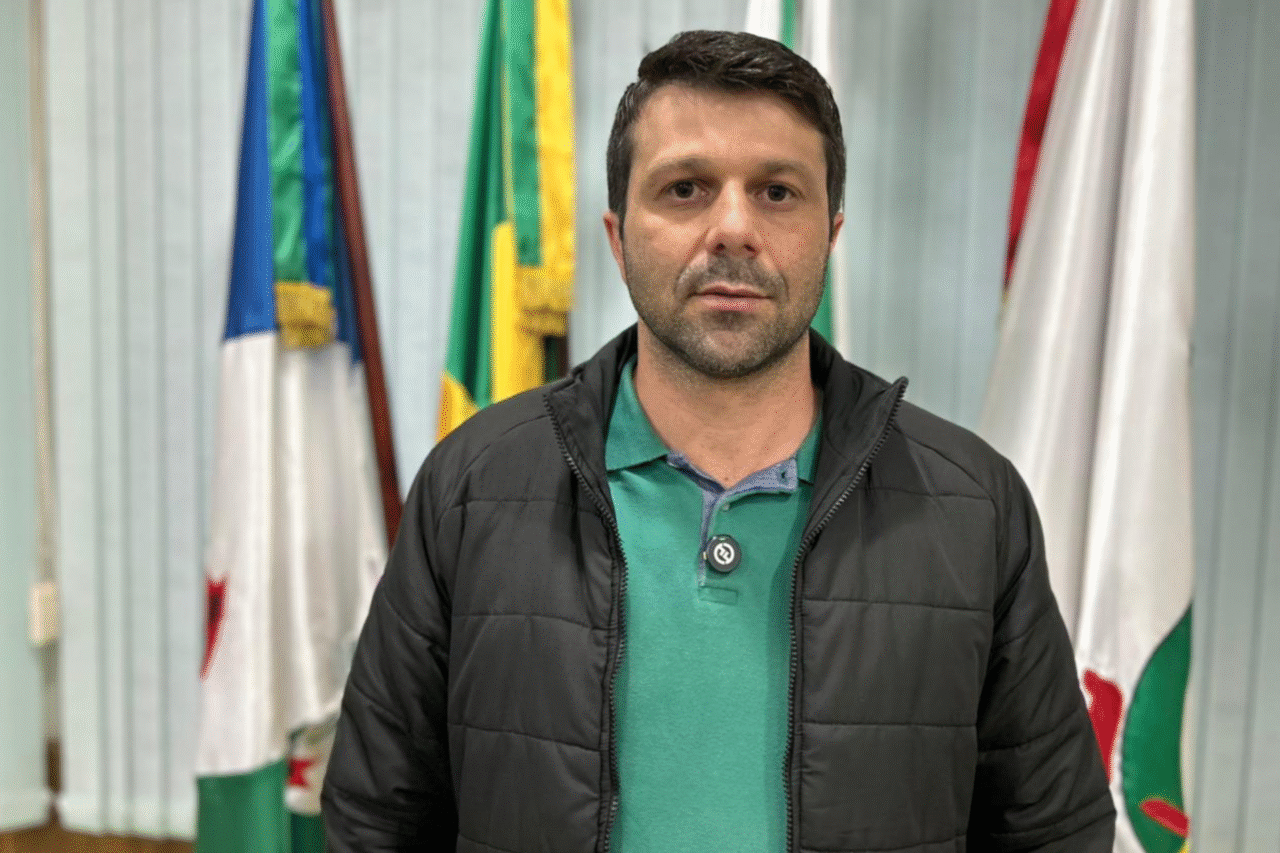 Vereadores de Flor da Serra do Sul aprovam incentivo à produção agrícola 3 crys 32