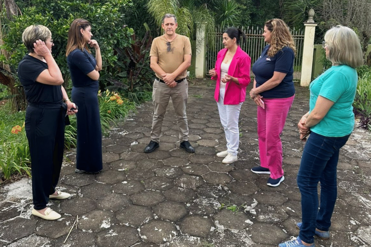 A Secretária de Turismo de SC, Catiane Seif, esteve no município para tratar de estratégias para o fortalecimento do turismo e avaliar investimentos