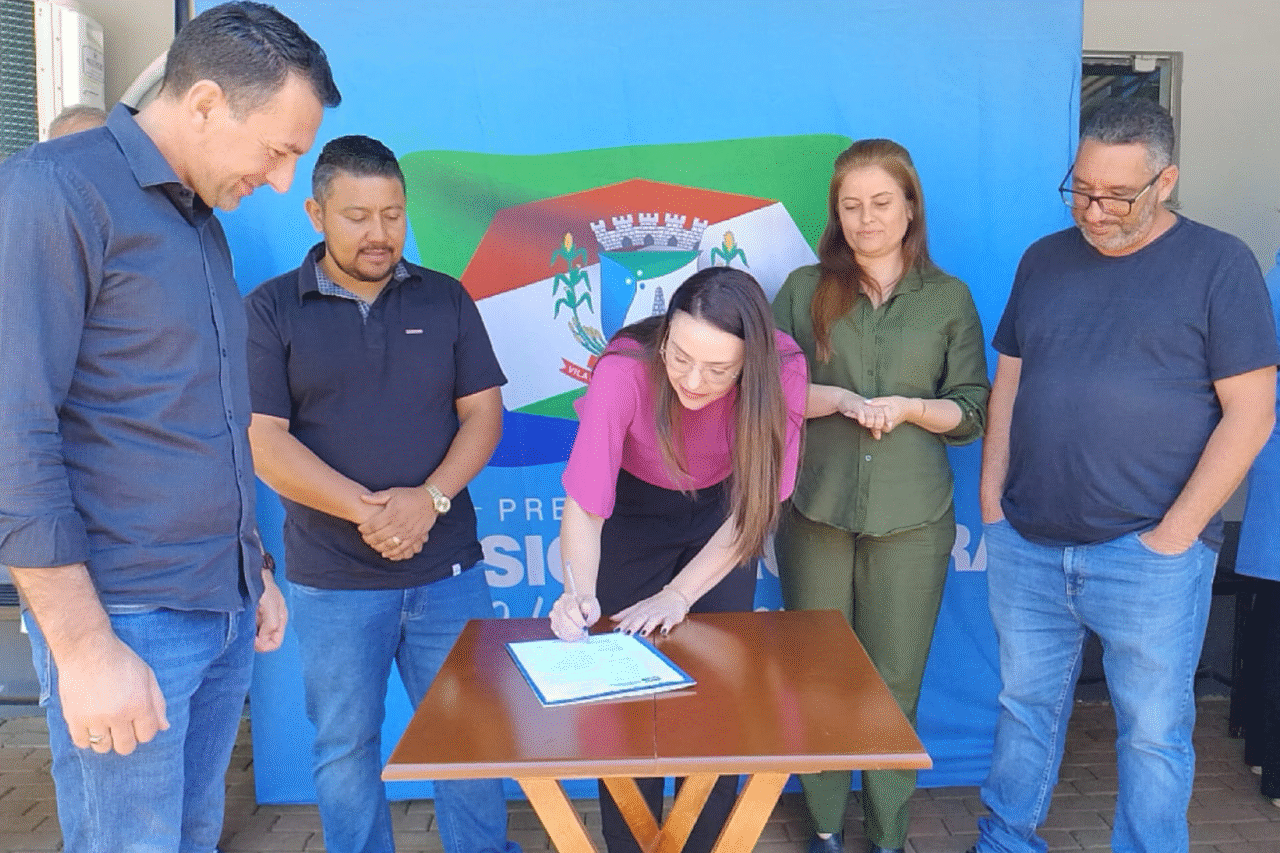 Mais de R$ 120 mil serão investidos em obras de melhorias na UBS do Bairro União 6 A Assinatura da Ordem de Serviço aconteceu na manhã da última quinta-feira; os valores são provenientes de recursos do Deputado Estadual Mauro De Nadal e contrapartida do município