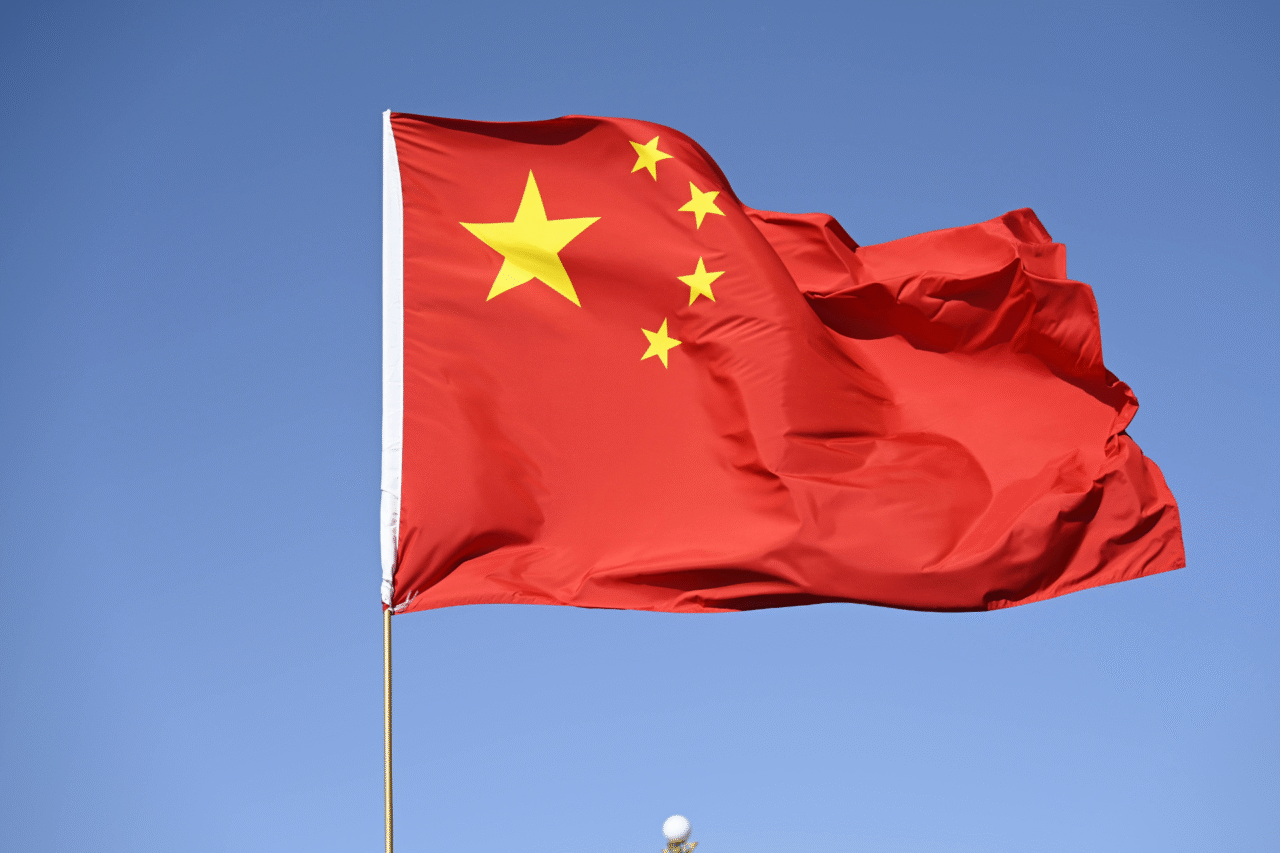 China suspende tarifas sobre produtos agrícolas dos EUA após encontro entre Trump e Xi Jinping 17 Após reunião histórica, China reduz tarifas e retoma compras agrícolas dos EUA; conheça os pontos que podem mudar o comércio global.