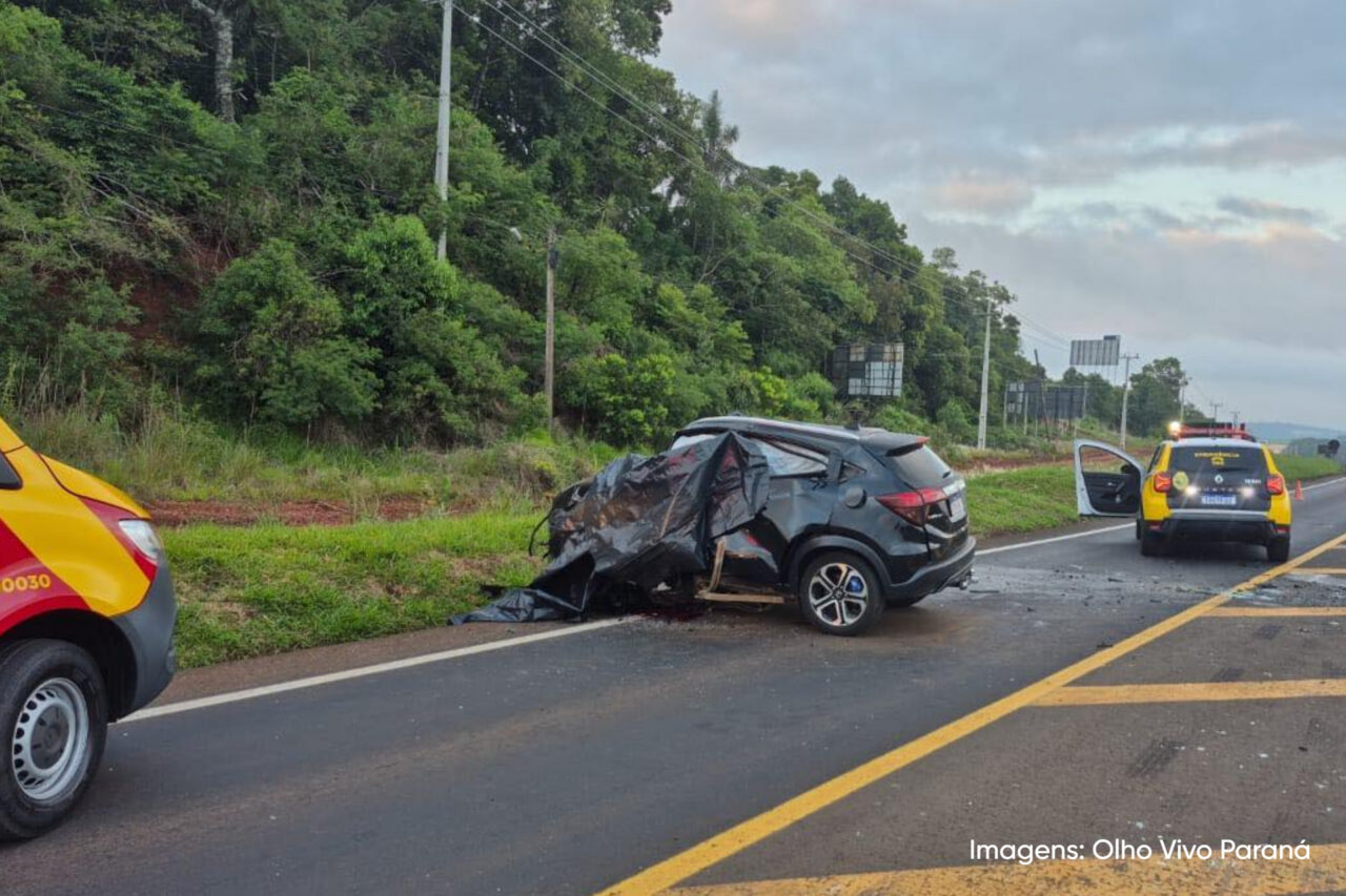 Uma pessoa morreu e quatro ficaram feridas em acidente com ônibus de banda e veículo na BR-158 4 O acidente ocorreu na madrugada deste domingo e deixou uma pessoa morta e vários feridos. A banda havia feito apresentação em Pato Branco
