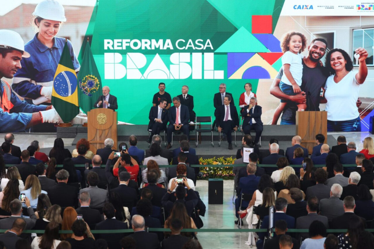 Linha de crédito para reforma e melhorias em casas terá juros acessíveis, a partir de 1,17% ao mês, e condições adaptadas às diferentes faixas de renda