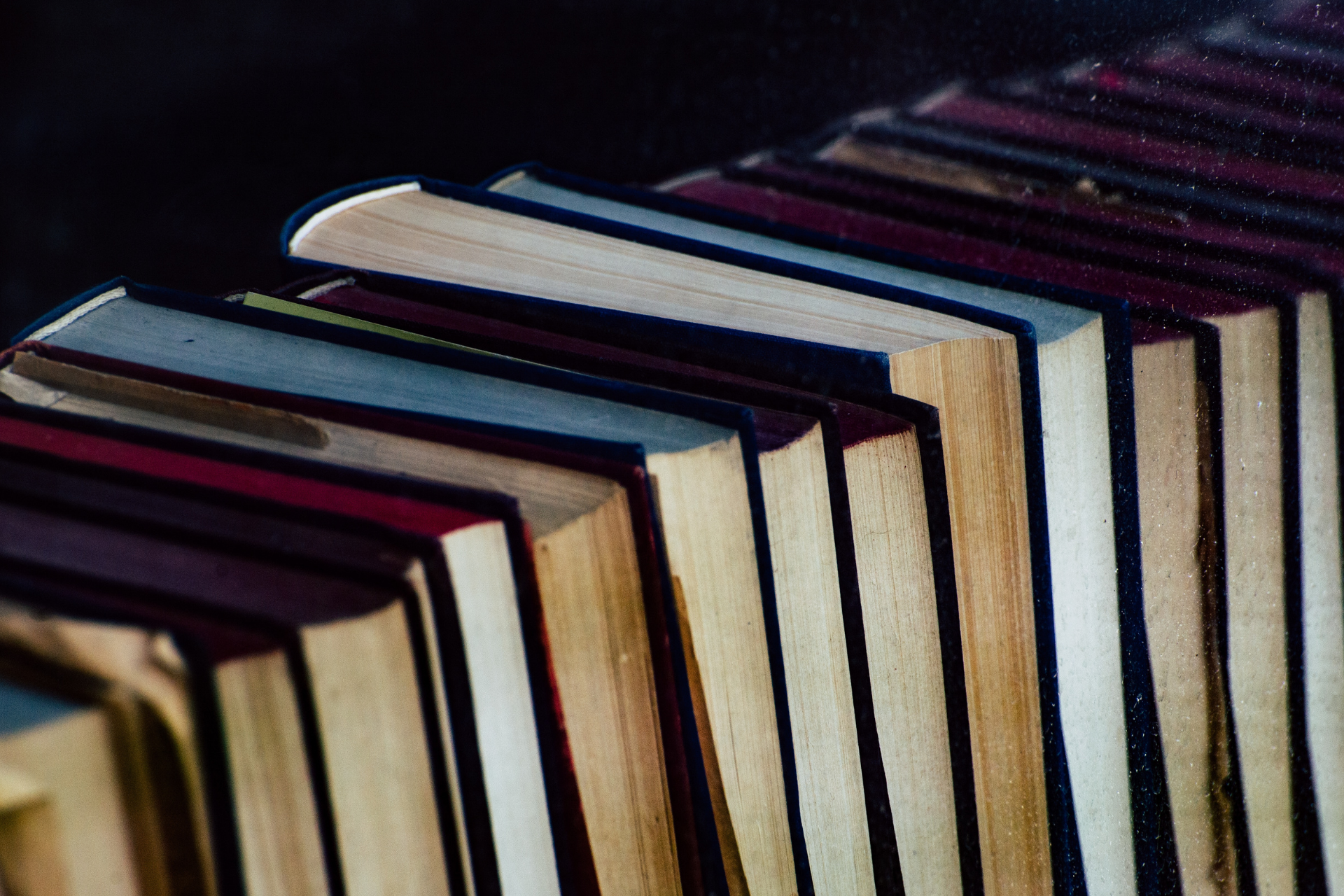 6 livros de suspense com finais realmente imprevisíveis